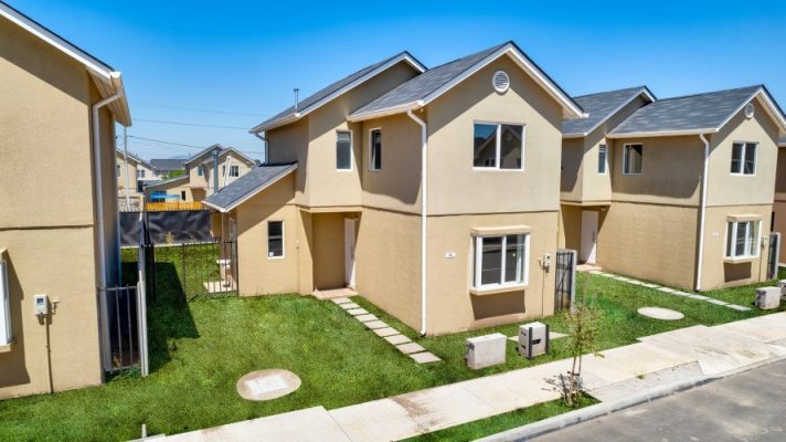 Fachada Modelo Acacio